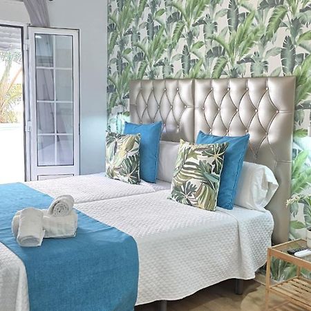 Candisol Cozy Inns Торремолинос Экстерьер фото